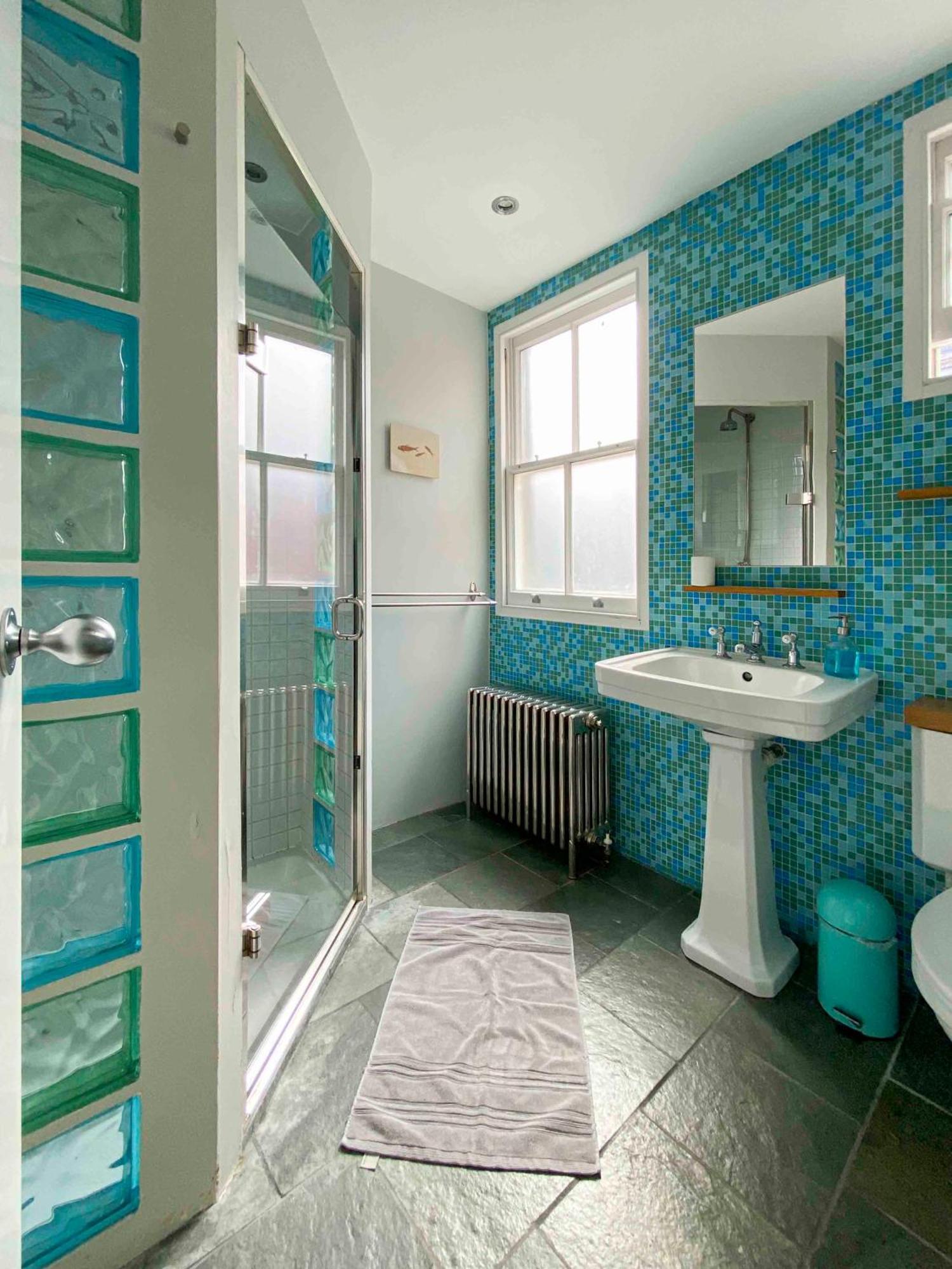 8 Ravenscourt Gardens Apartment ลอนดอน ภายนอก รูปภาพ